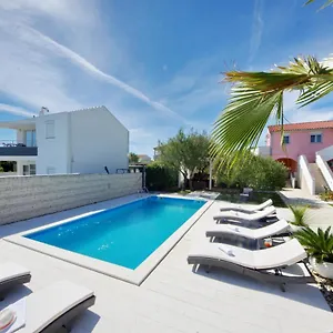  Appartement Emili