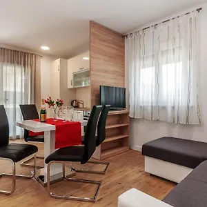 Lapidem Apartmán